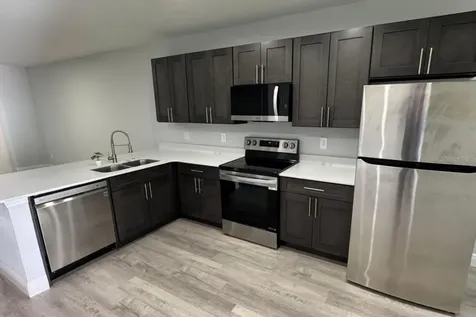 985 NW 57th Court Ocala FL 34482