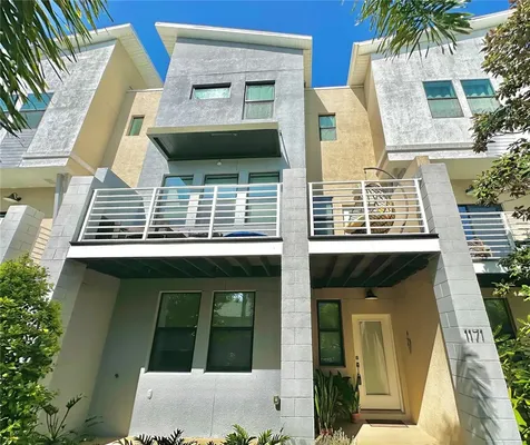 1171 25th Lane N St Petersburg FL 33713