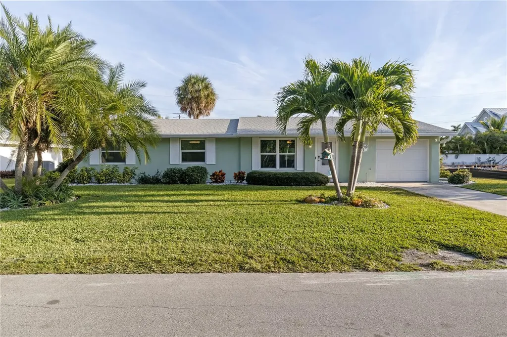 305 67th Street Holmes Beach FL 34217