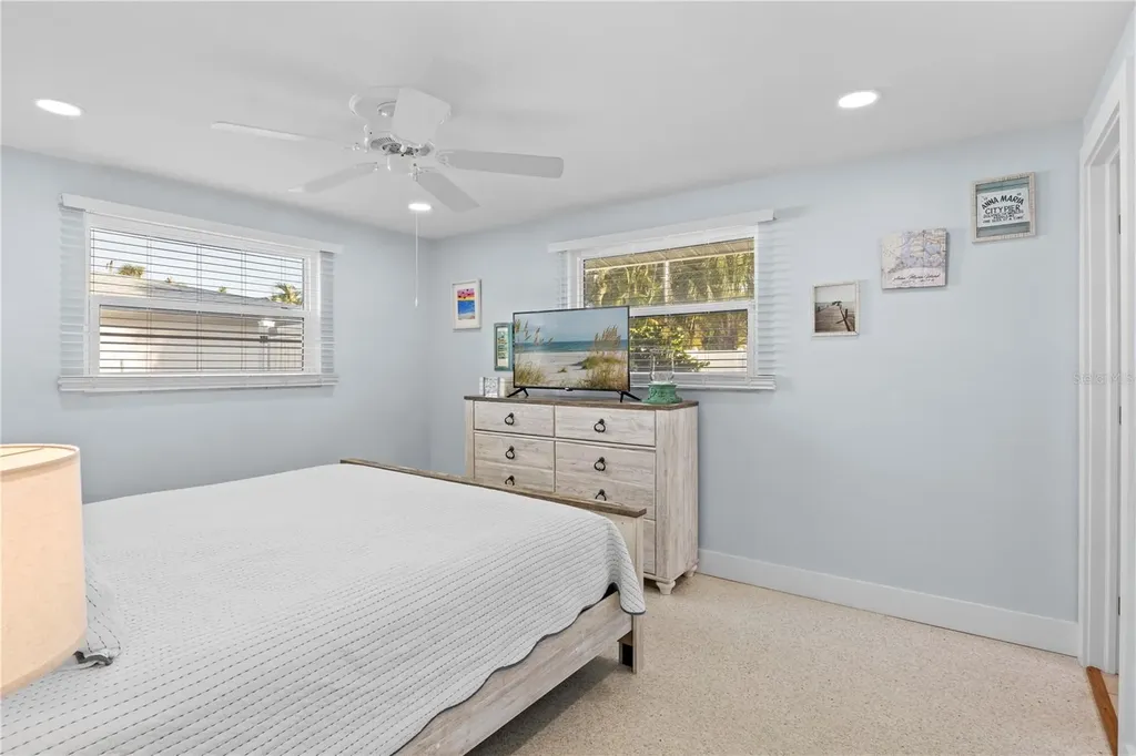 305 67th Street Holmes Beach FL 34217