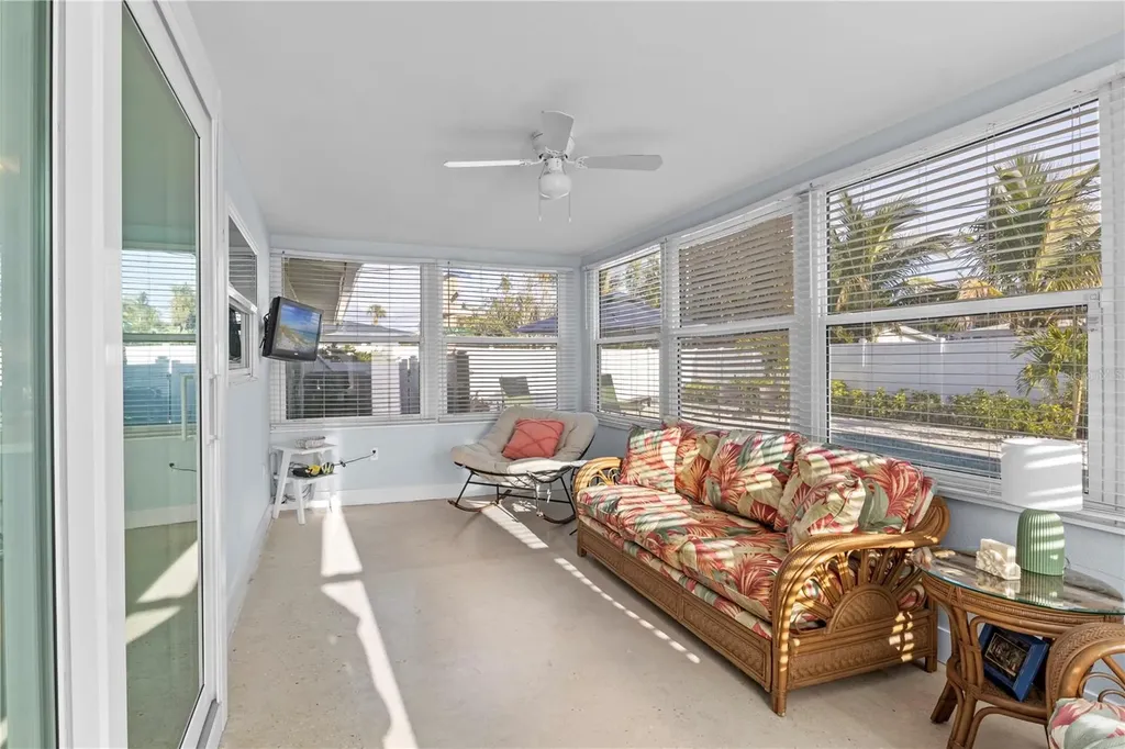 305 67th Street Holmes Beach FL 34217