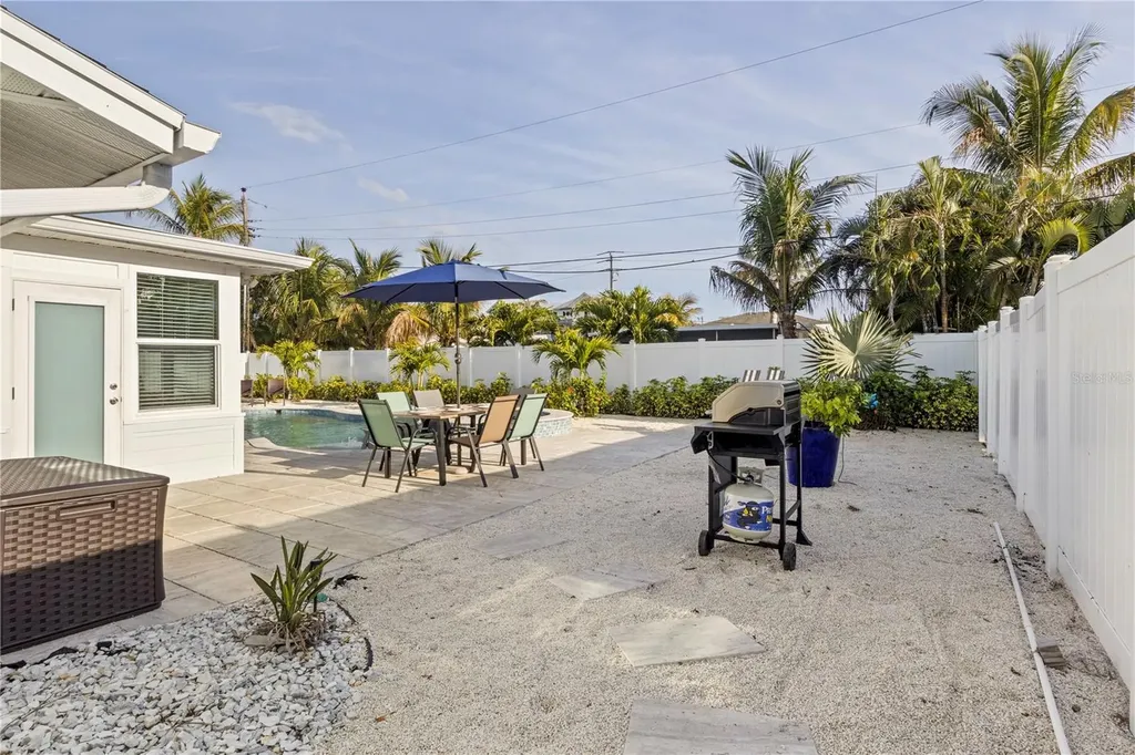 305 67th Street Holmes Beach FL 34217