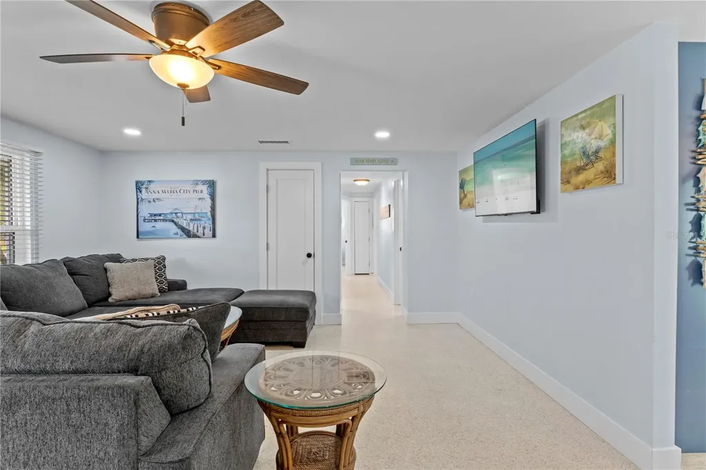 305 67th Street Holmes Beach FL 34217