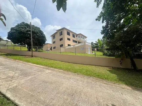 PR-184 Km 32.4 S Beatriz Cayey PR 00736