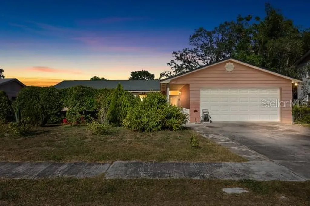 6443 Sagewood Drive Orlando FL 32818