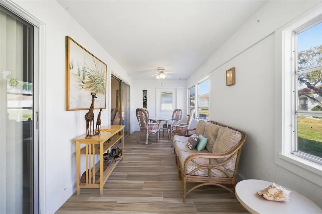 165 Vista Hermosa Circle Sarasota FL 34242