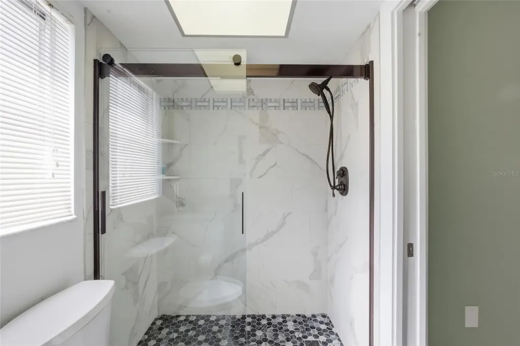 165 Vista Hermosa Circle Sarasota FL 34242