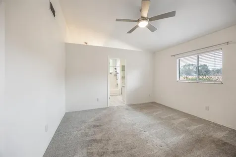 5431 NW 35th Drive Gainesville FL 32653