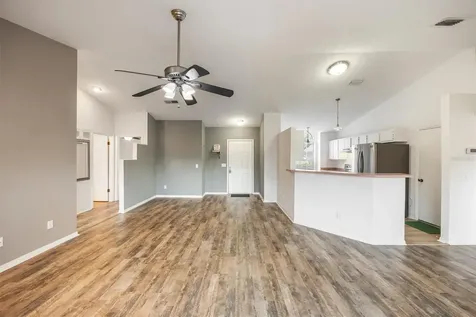 5431 NW 35th Drive Gainesville FL 32653