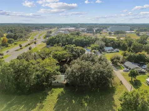 541 Blanche Avenue Umatilla FL 32784