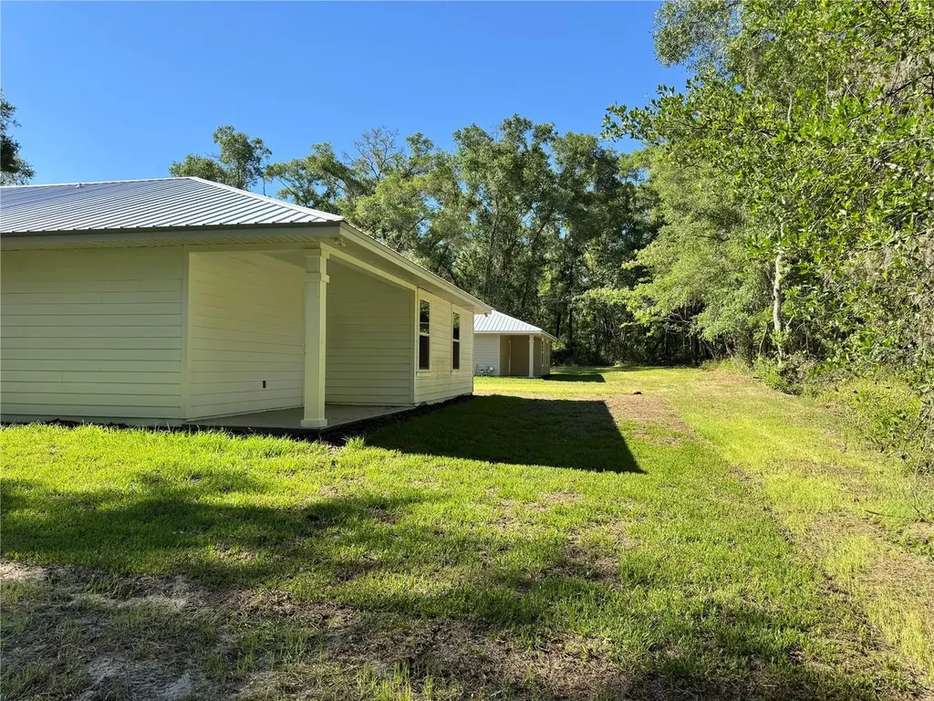 8507 SE 70th Avenue Trenton FL 32693