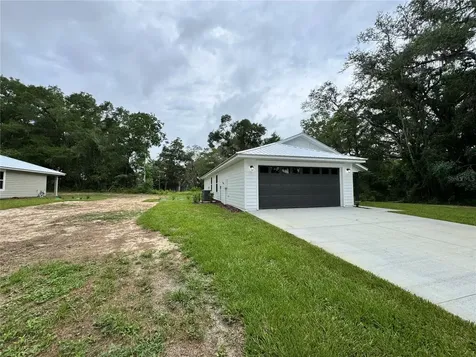 8507 SE 70th Avenue Trenton FL 32693