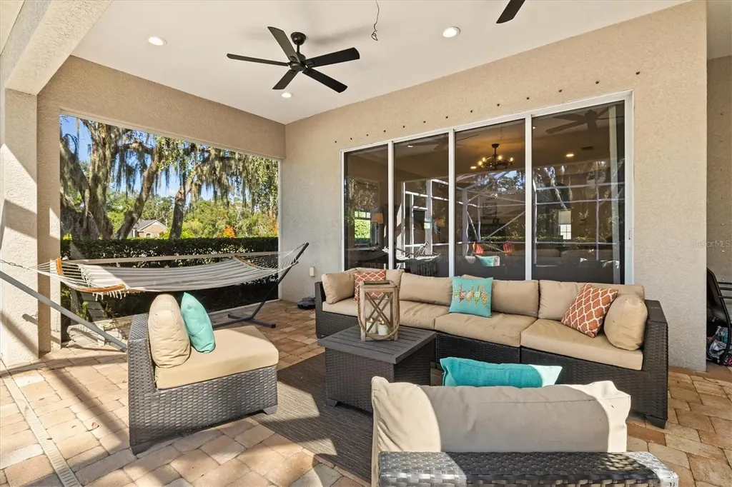1482 Kingsdown Drive Sarasota FL 34240