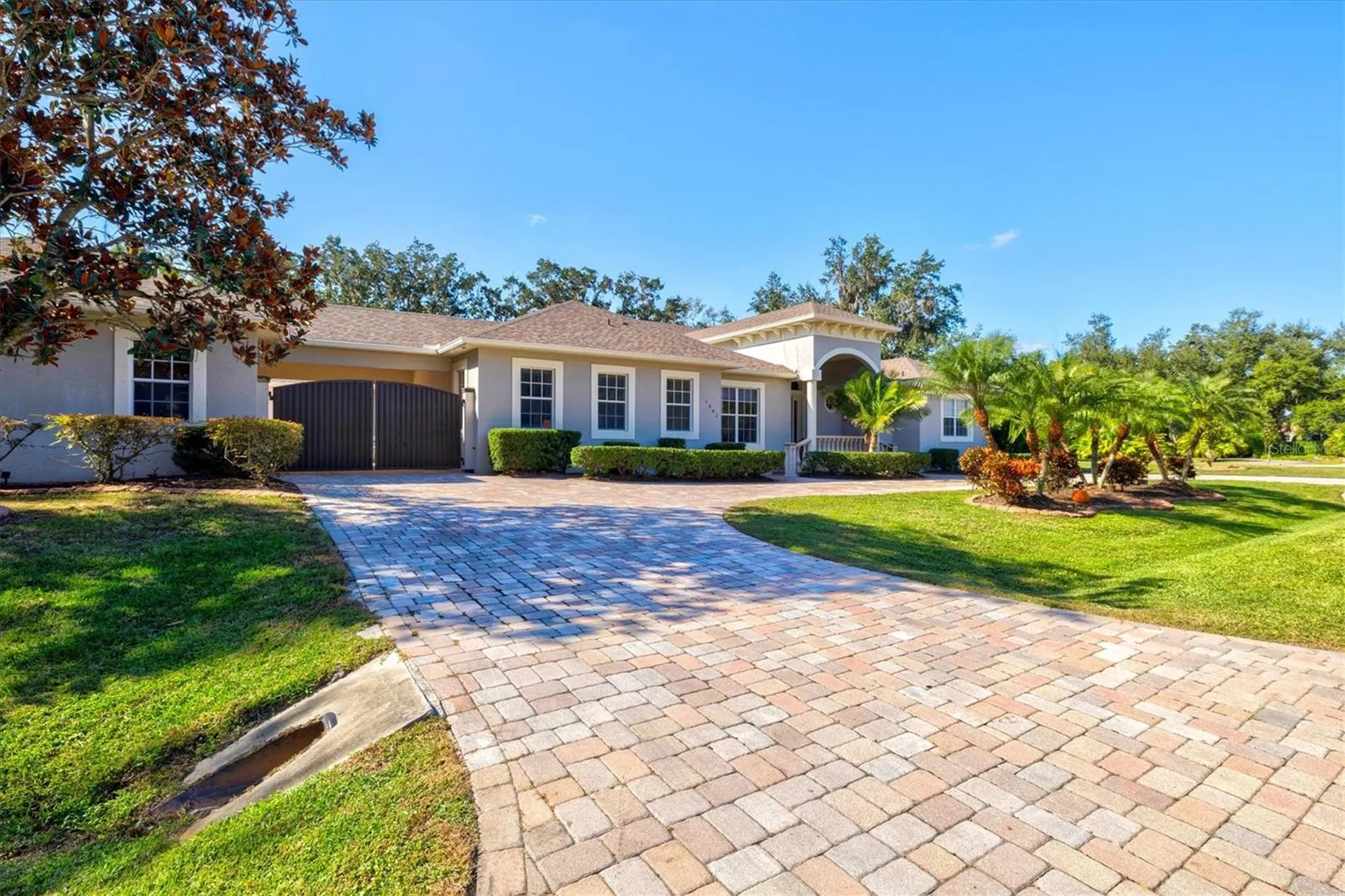 1482 Kingsdown Drive Sarasota FL 34240