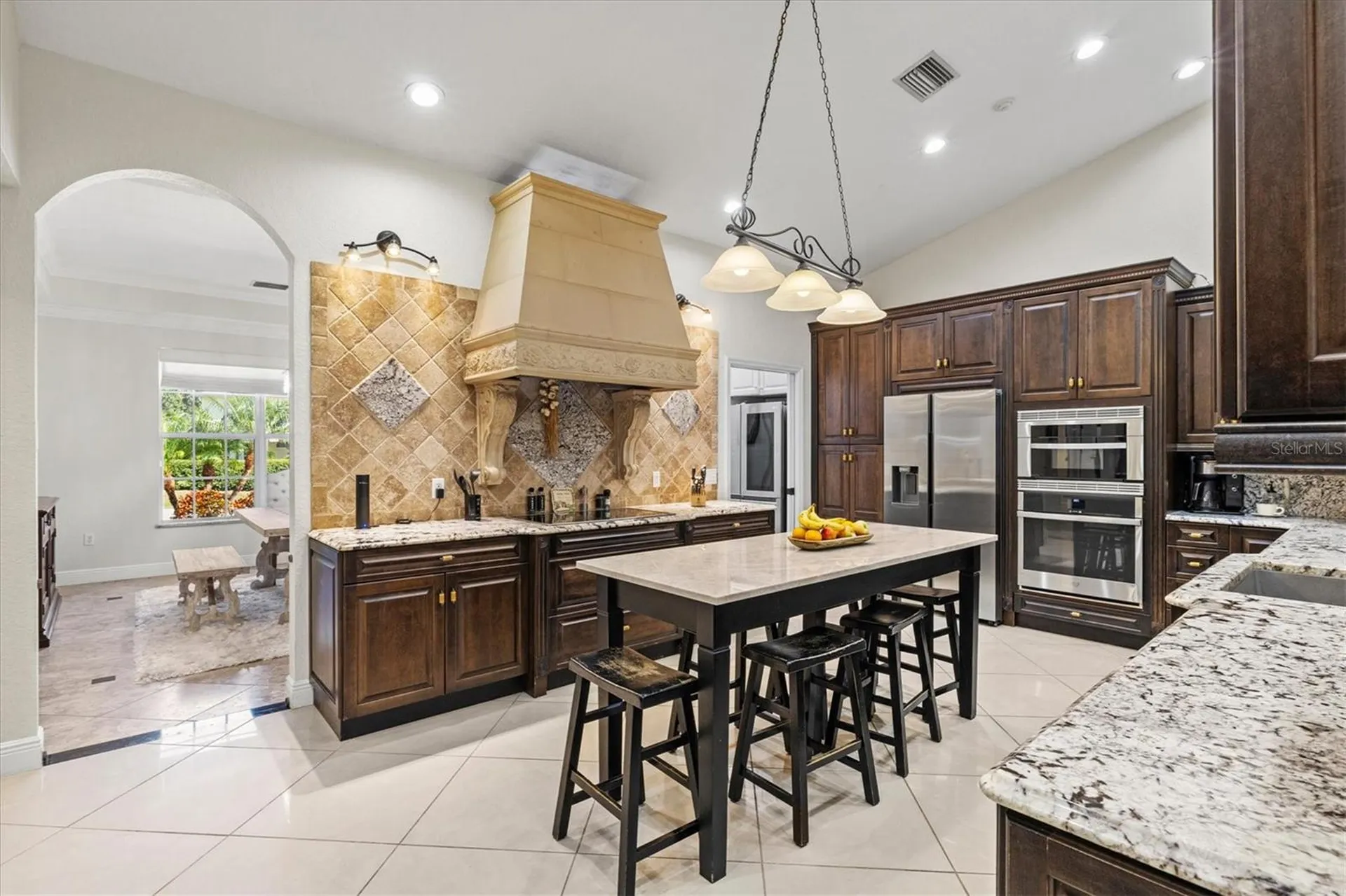 1482 Kingsdown Drive Sarasota FL 34240