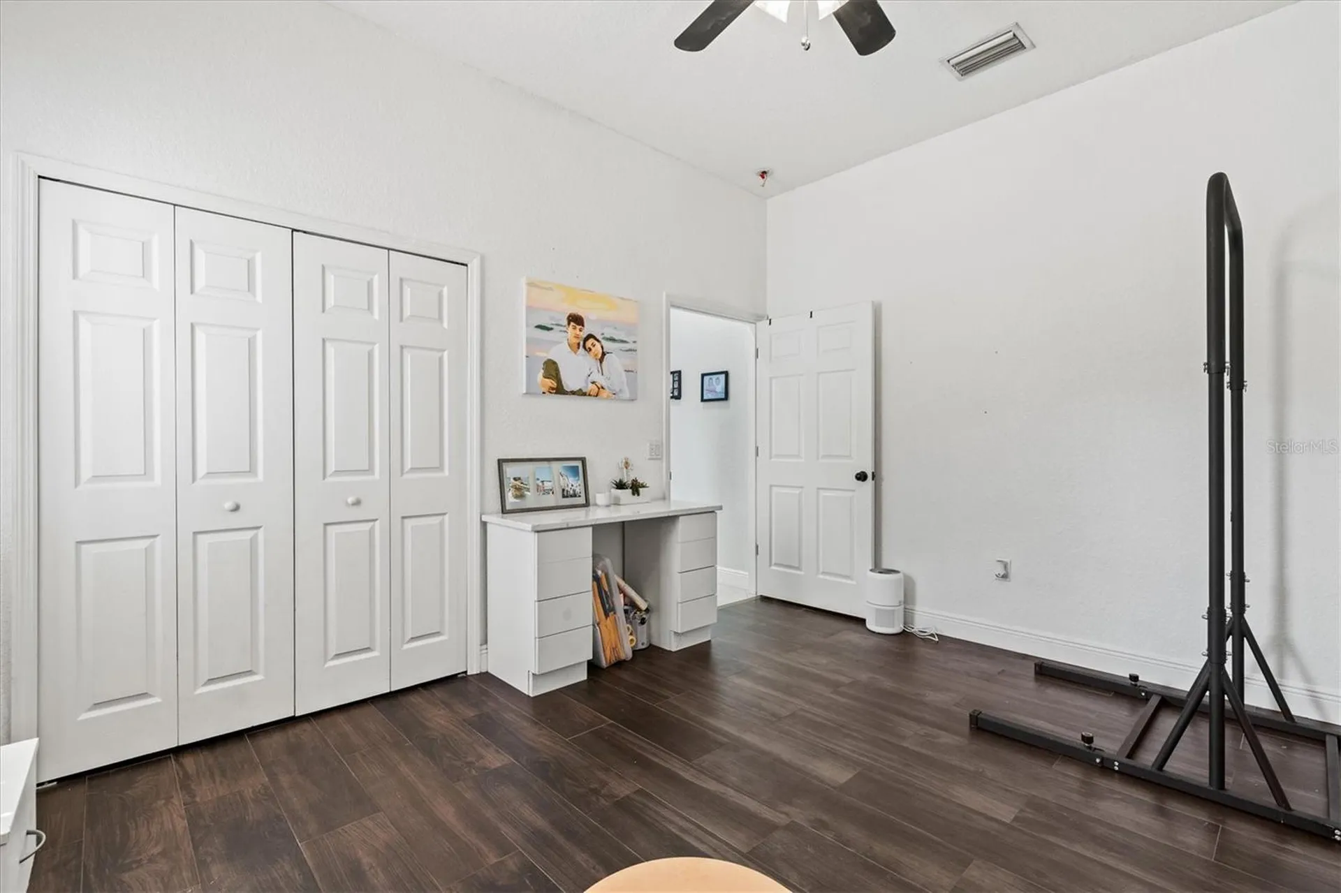 1482 Kingsdown Drive Sarasota FL 34240