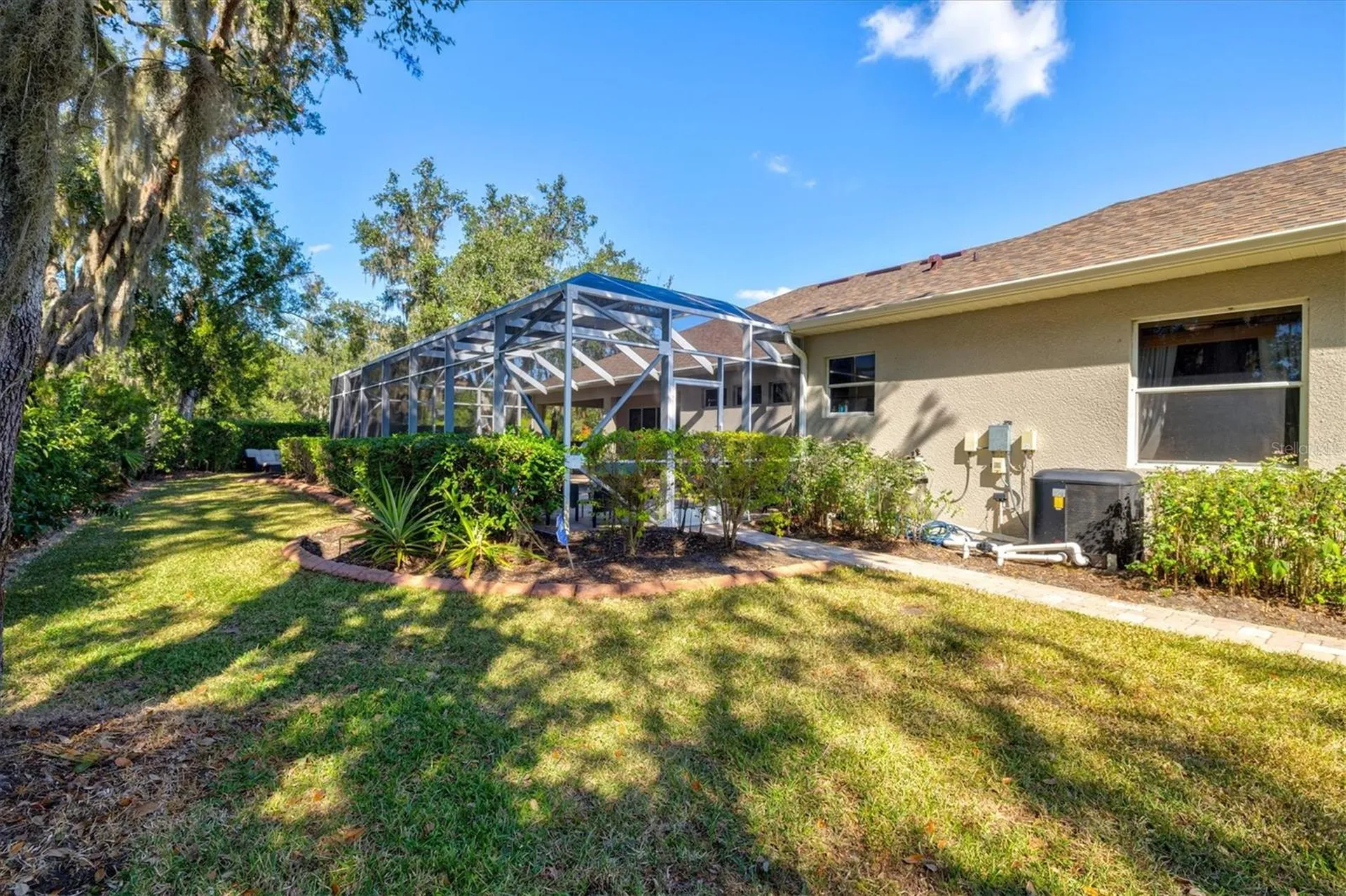 1482 Kingsdown Drive Sarasota FL 34240