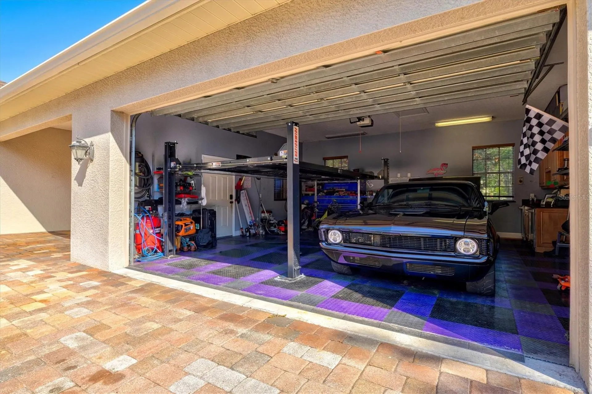 1482 Kingsdown Drive Sarasota FL 34240
