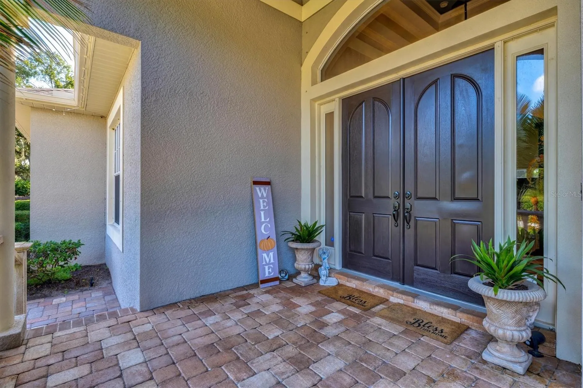 1482 Kingsdown Drive Sarasota FL 34240