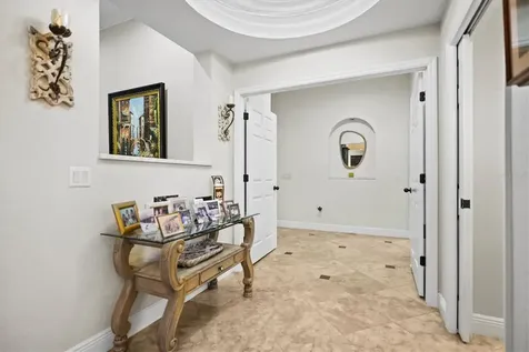 1482 Kingsdown Drive Sarasota FL 34240