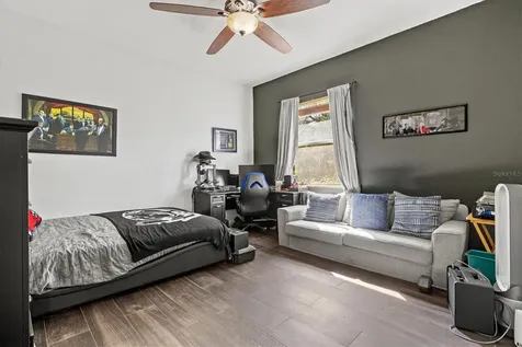 1482 Kingsdown Drive Sarasota FL 34240