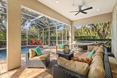 1482 Kingsdown Drive Sarasota FL 34240