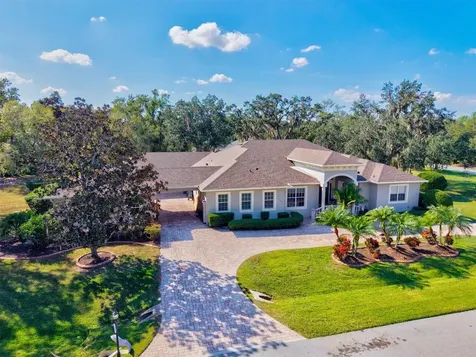 1482 Kingsdown Drive Sarasota FL 34240