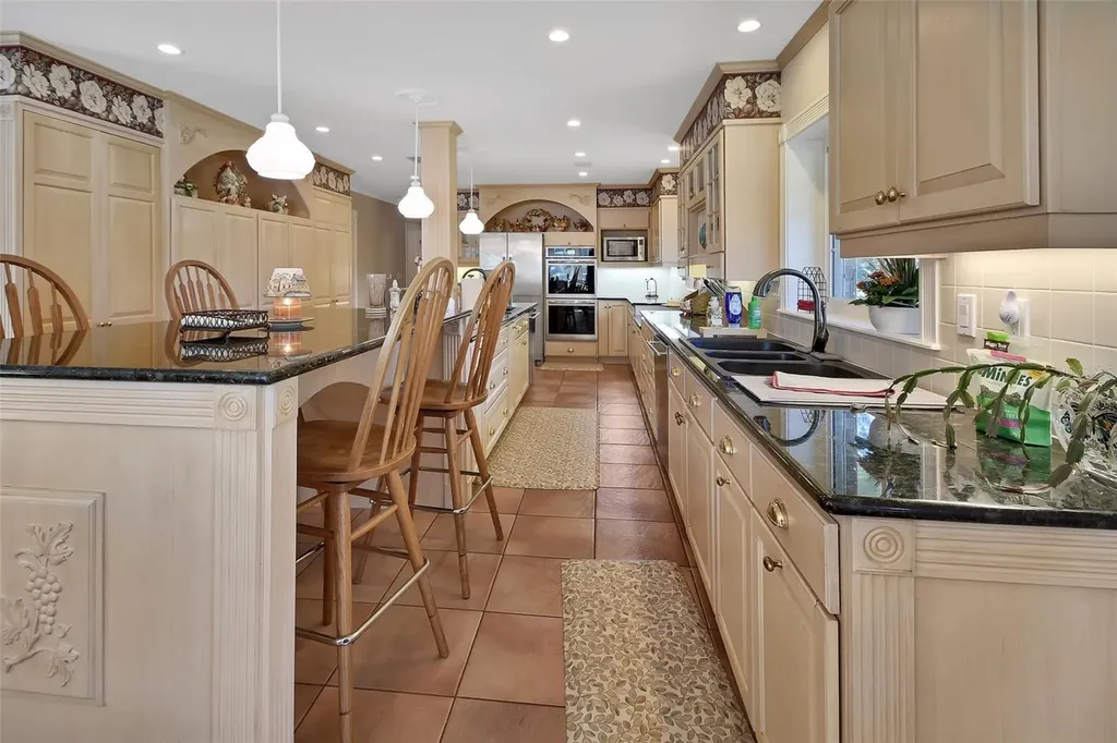 150 Lake Winnemissett Drive Deland FL 32724
