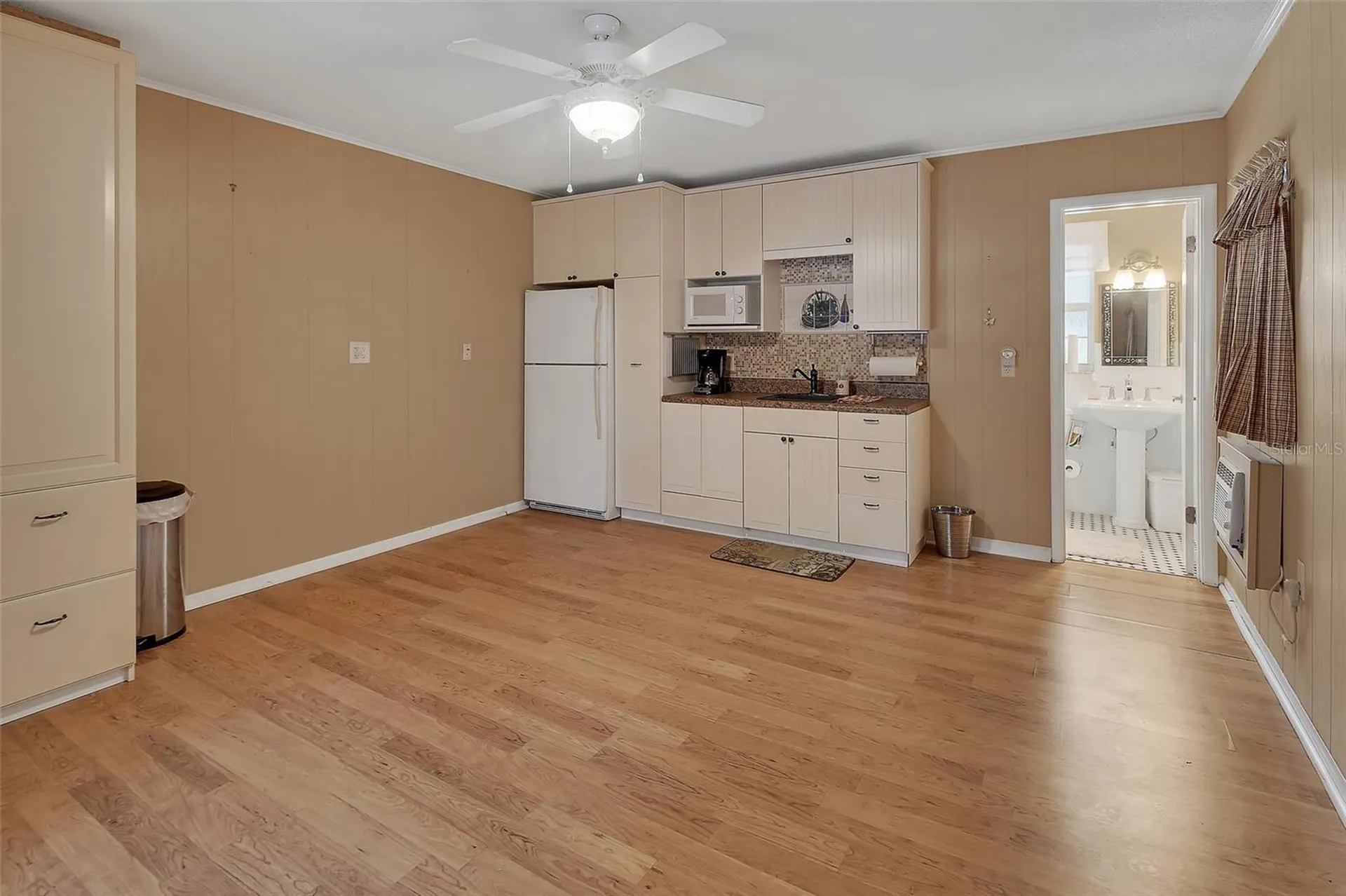 150 Lake Winnemissett Drive Deland FL 32724