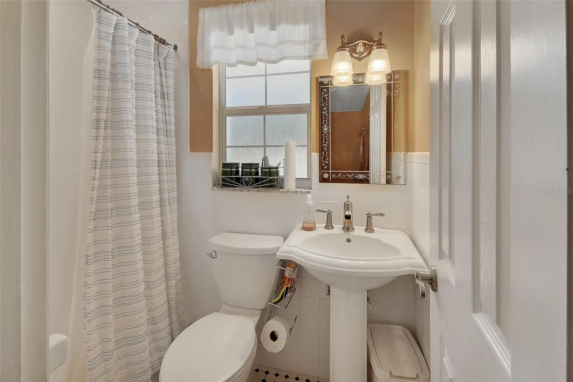150 Lake Winnemissett Drive Deland FL 32724