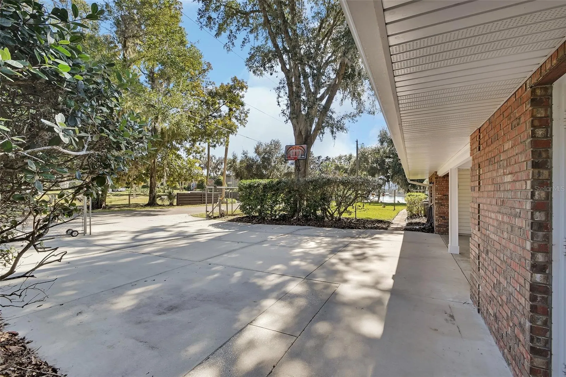 150 Lake Winnemissett Drive Deland FL 32724