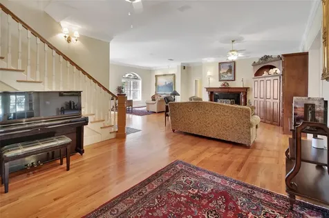 150 Lake Winnemissett Drive Deland FL 32724