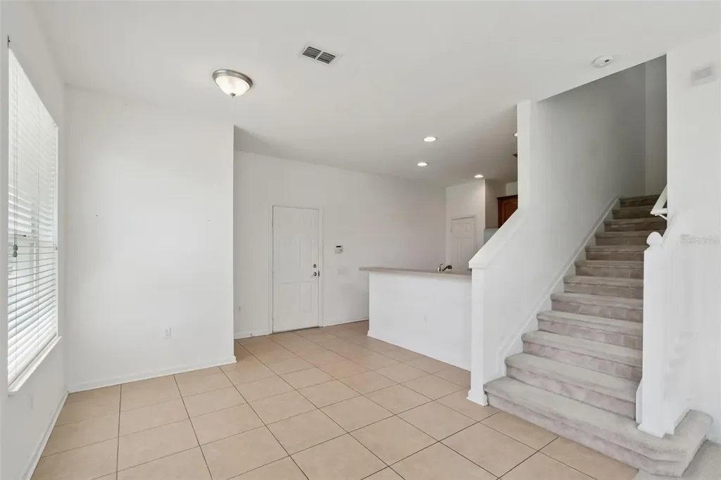 1215 Shallcross Avenue Orlando FL 32828