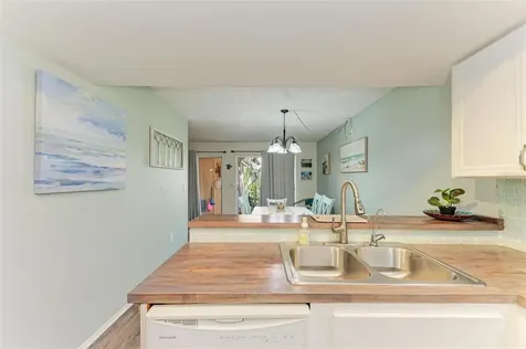 6336 7th Avenue W Bradenton FL 34209