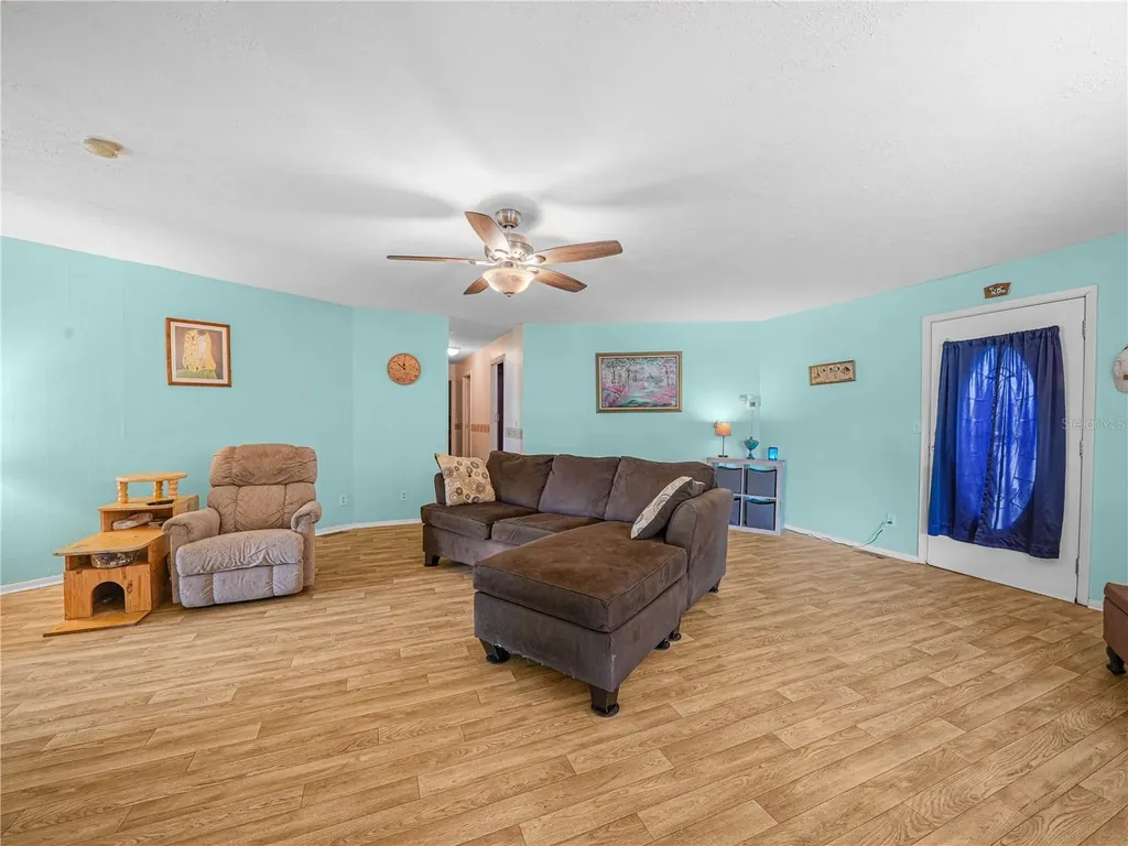 319 1st Avenue N Lake Wales FL 33859