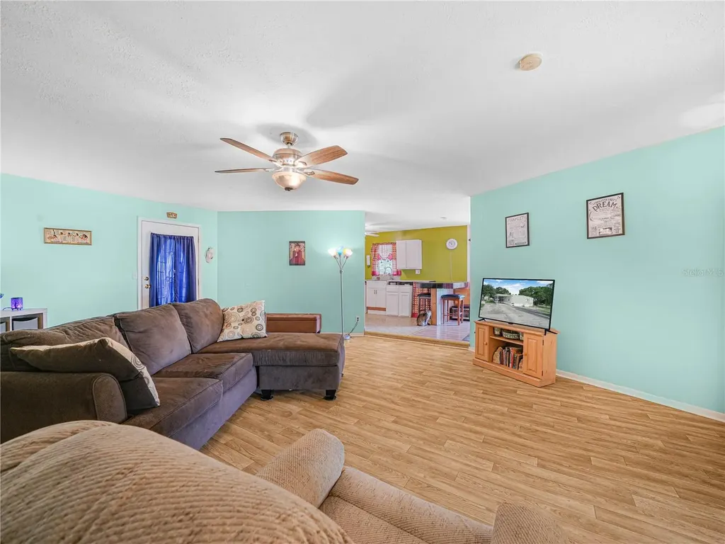 319 1st Avenue N Lake Wales FL 33859