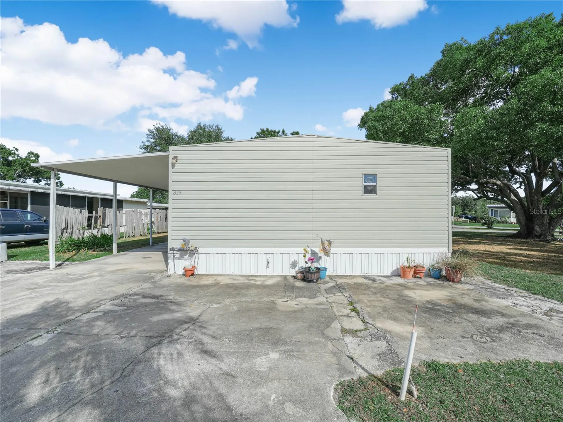 319 1st Avenue N Lake Wales FL 33859
