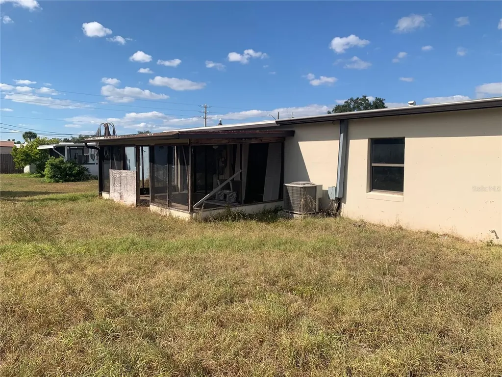 21115 Glendale Avenue Port Charlotte FL 33952