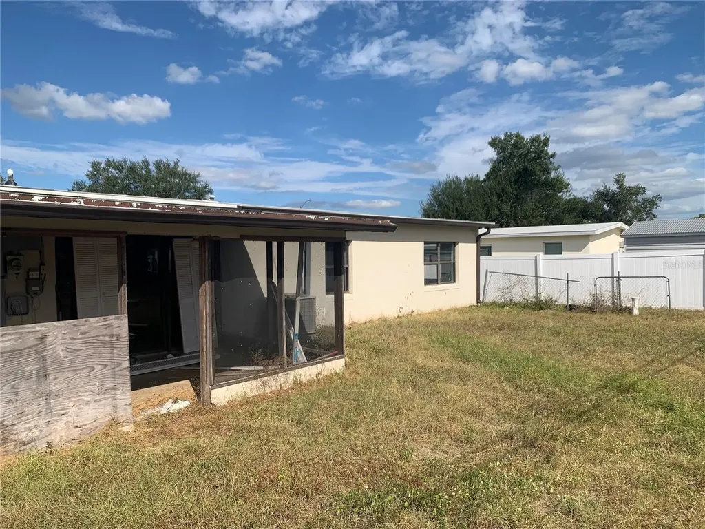 21115 Glendale Avenue Port Charlotte FL 33952