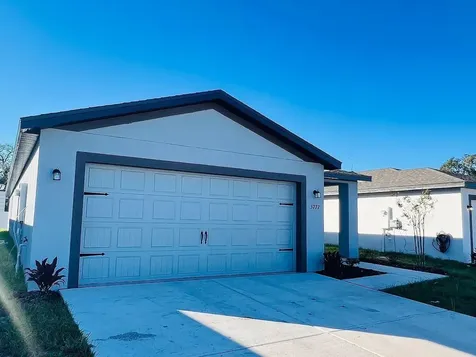 5761 Helmsman Court Tampa FL 33619