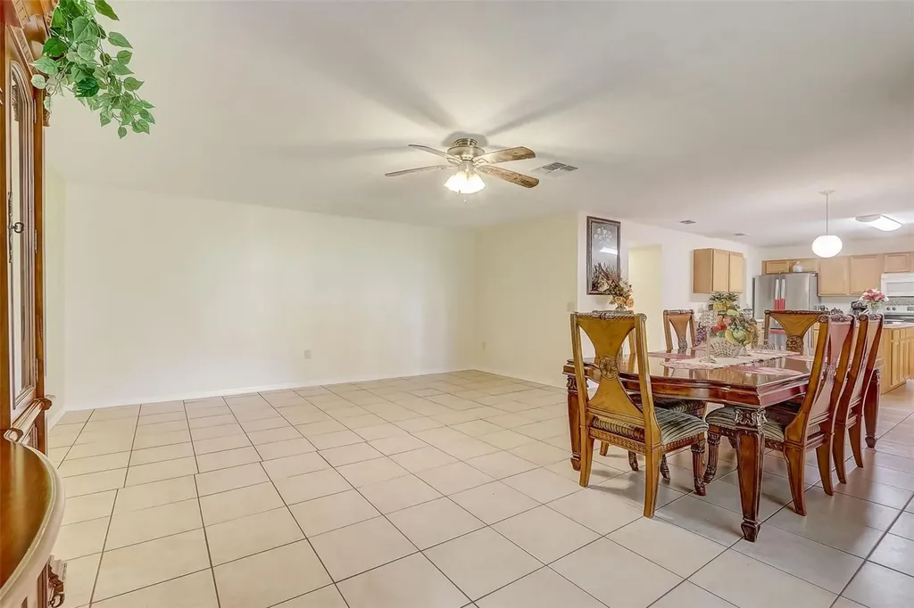 2670 Palmetto Ridge Circle Apopka FL 32712