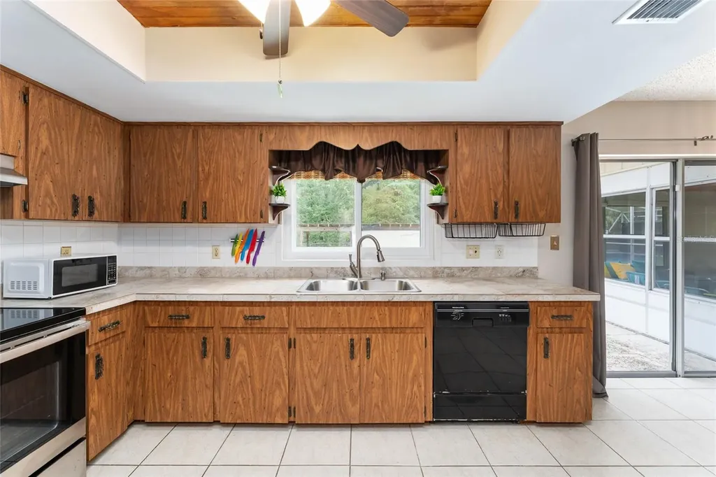 8345 SW 200th Court Dunnellon FL 34431