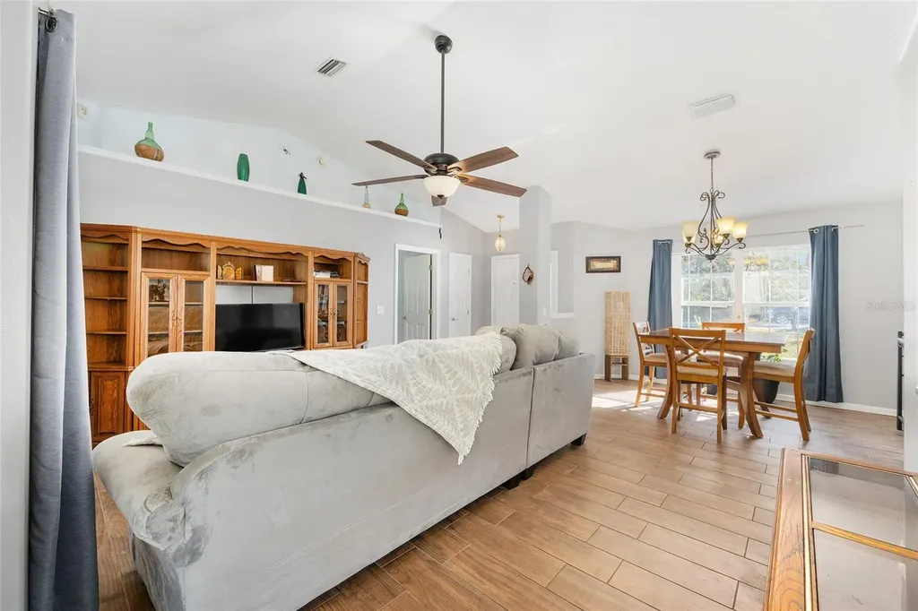 2219 SW 146th Loop Ocala FL 34473