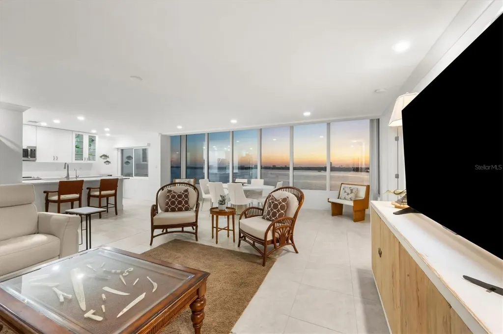 350 Golden Gate Point Sarasota FL 34236