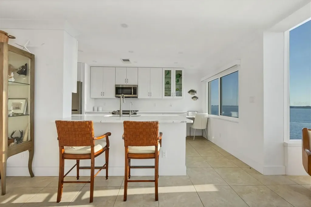 350 Golden Gate Point Sarasota FL 34236
