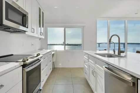 350 Golden Gate Point Sarasota FL 34236