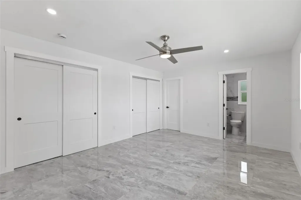 910 Bayshore Drive Terra Ceia FL 34250