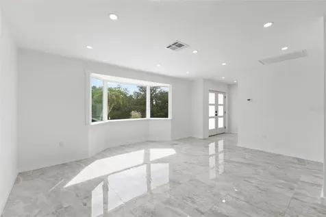 910 Bayshore Drive Terra Ceia FL 34250