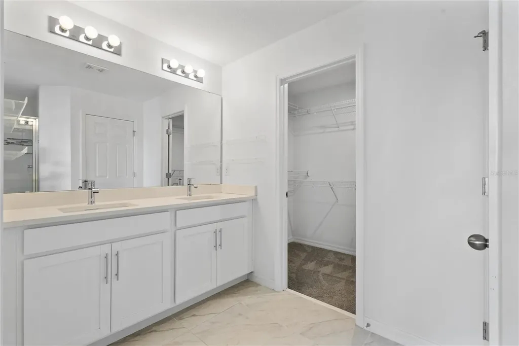 10251 Highline Crest Street Orlando FL 32832