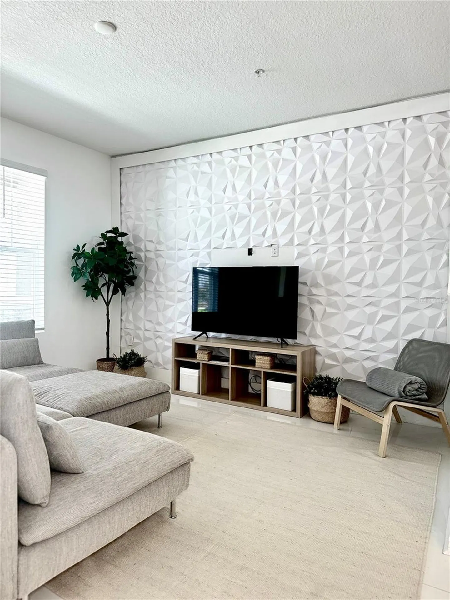 10251 Highline Crest Street Orlando FL 32832